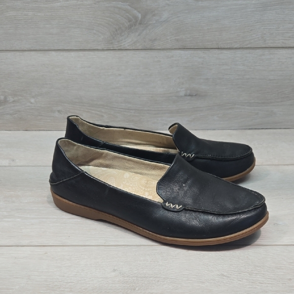 Olukai Women's Kiele Leather Black Loafers Slip On Shoes Sz 8 - Picture 1 of 11